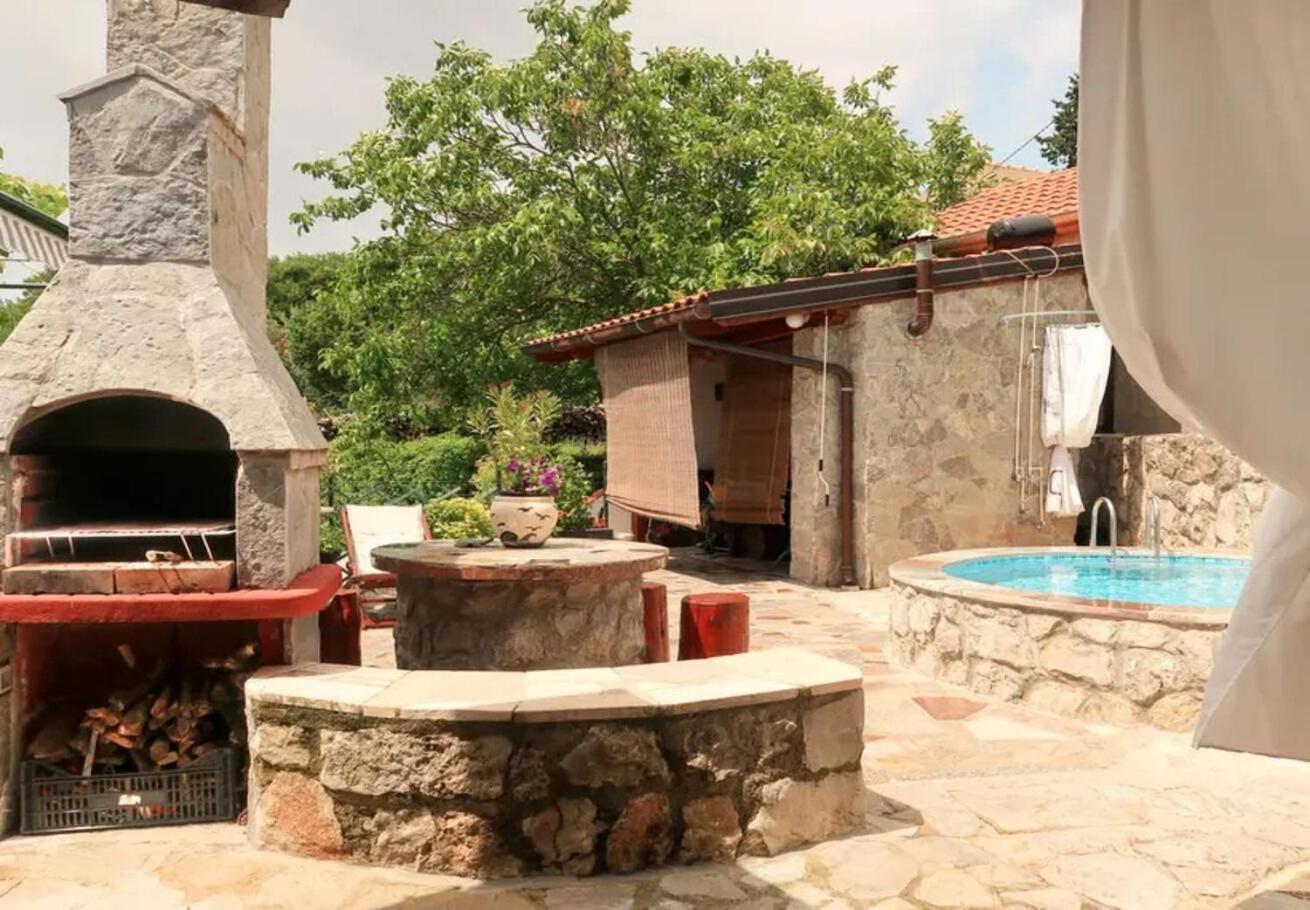 Holiday Home Ana- With Pool คอร์นิช ภายนอก รูปภาพ